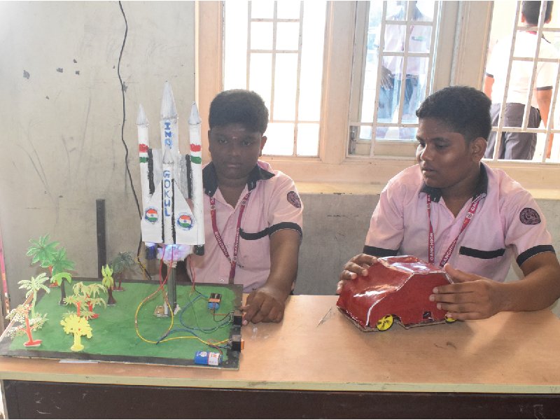 School Field Trip 2